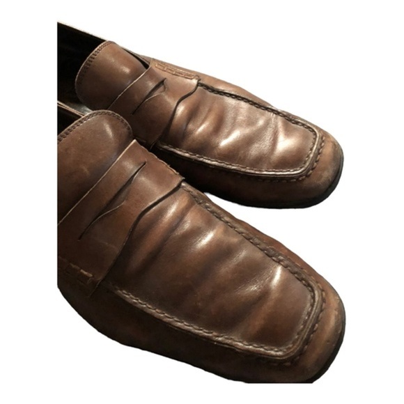 Tod’s men’s distressed look brown leather slip on leather loafers size 11.5 - Picture 9 of 14